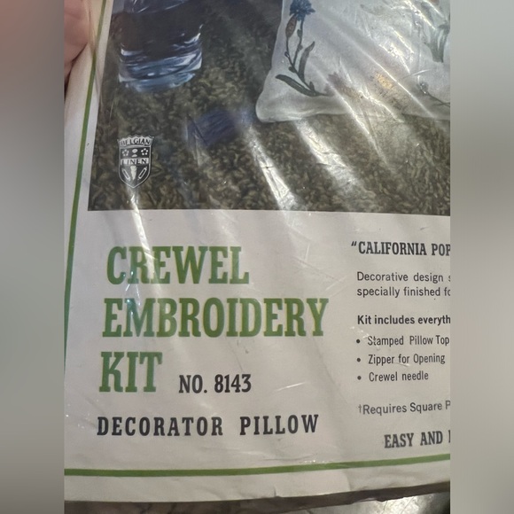 VTG Bucilla Creative Needlecraft Crewel Embroidery Kit "California Poppy" 8143 - Picture 2 of 4